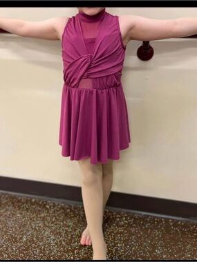 Girls' Maroon Twist Front Lyrical Dress